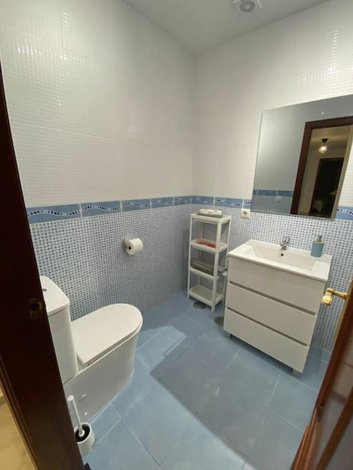 Apartamento En Centro Con Garaje ซันลูการ์เดบาร์ราเมดา ภายนอก รูปภาพ