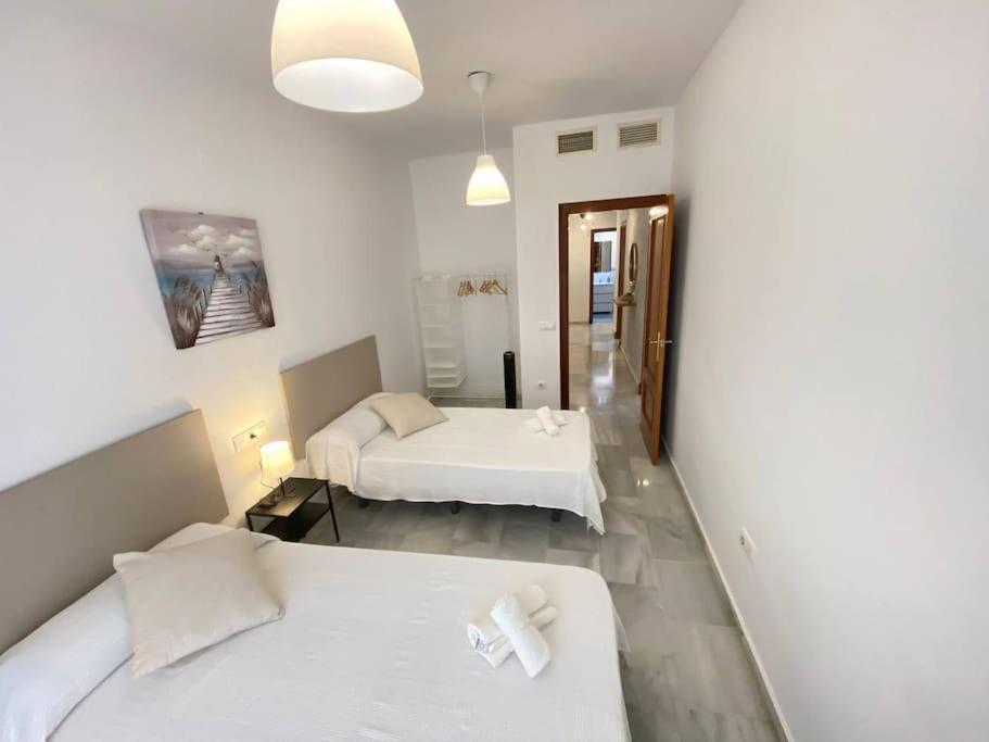 Apartamento En Centro Con Garaje ซันลูการ์เดบาร์ราเมดา ภายนอก รูปภาพ