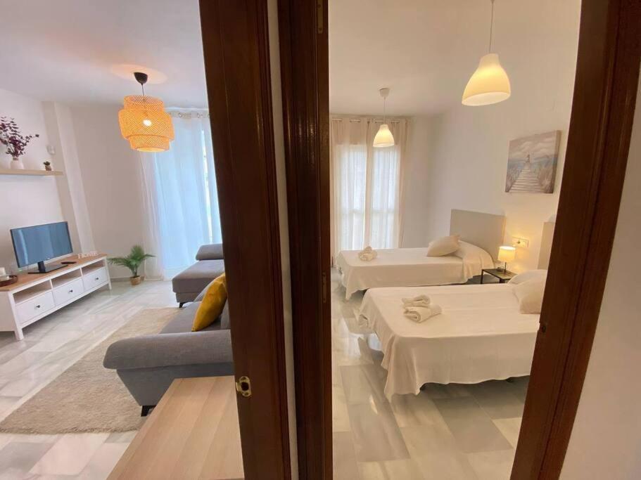 Apartamento En Centro Con Garaje ซันลูการ์เดบาร์ราเมดา ภายนอก รูปภาพ